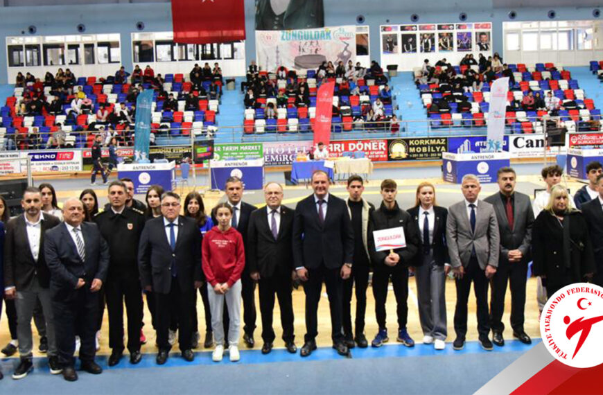 Okul Sporları Gençler Taekwondo Türkiye Birinciliği