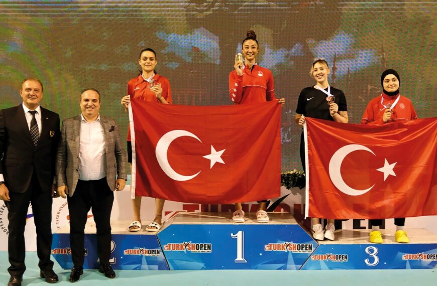 Zirvedeyiz!