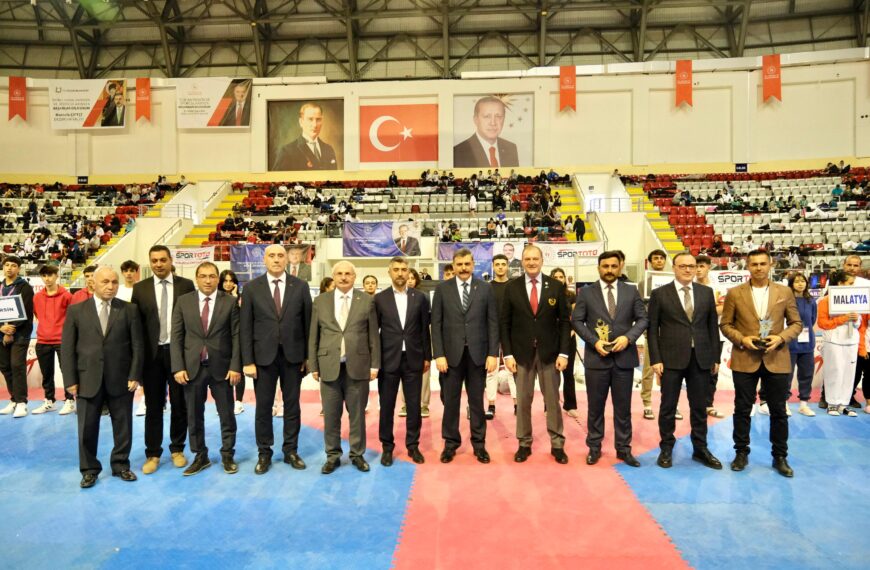 Zekeriya Tutar Ümitler Türkiye Taekwondo Şampiyonası (Seremoni)
