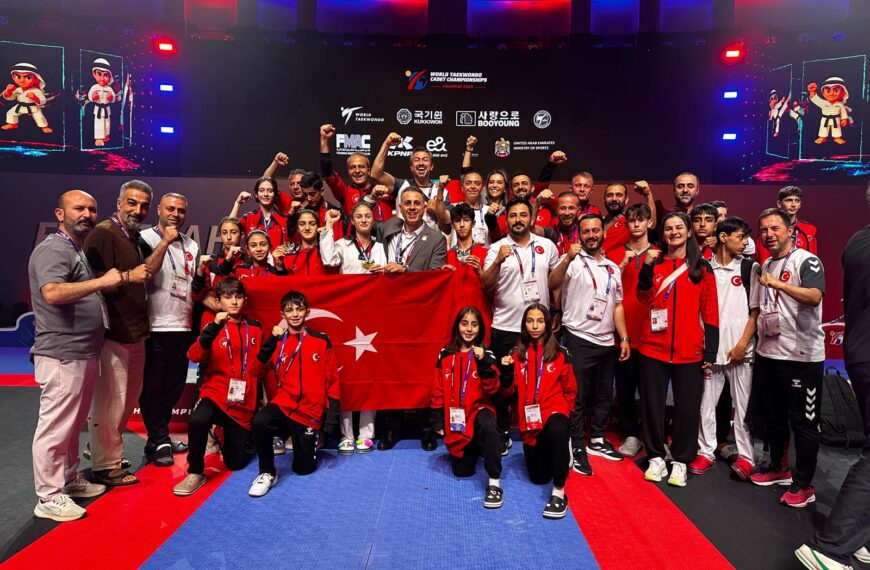 Dünya Yıldızlar Taekwondo Şampiyonası (5 Madalya İle Tamamladık)
